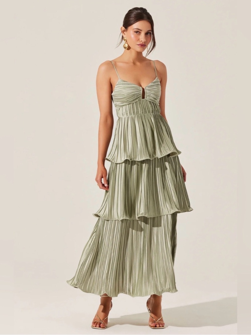 ASTR the Label Sage Green Lupin Tiered Ruffle dress
